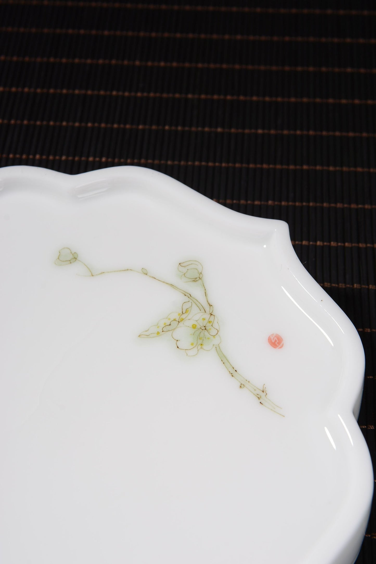 Plum Blossoms Gaiwan and Tea Boat with Optional Matching Cups